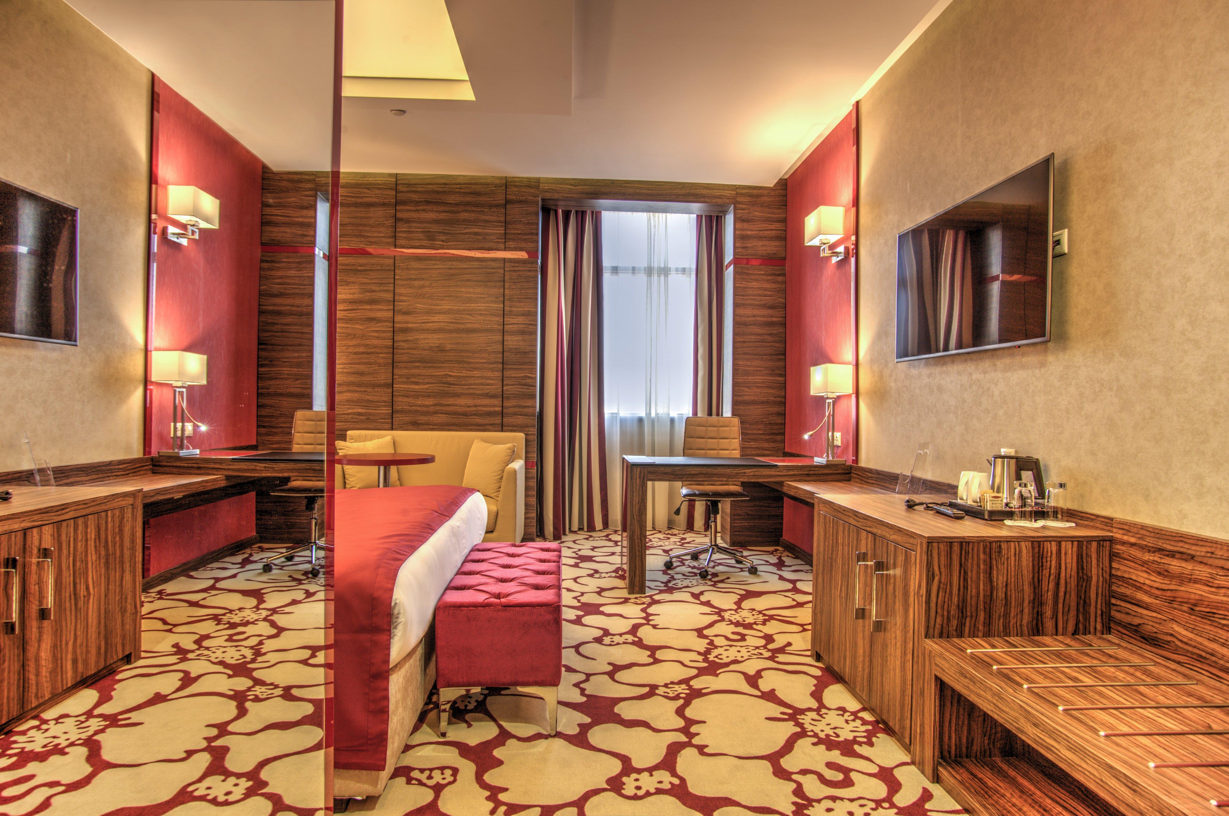 Holiday Inn Plovdiv By Ihg Exterior foto
