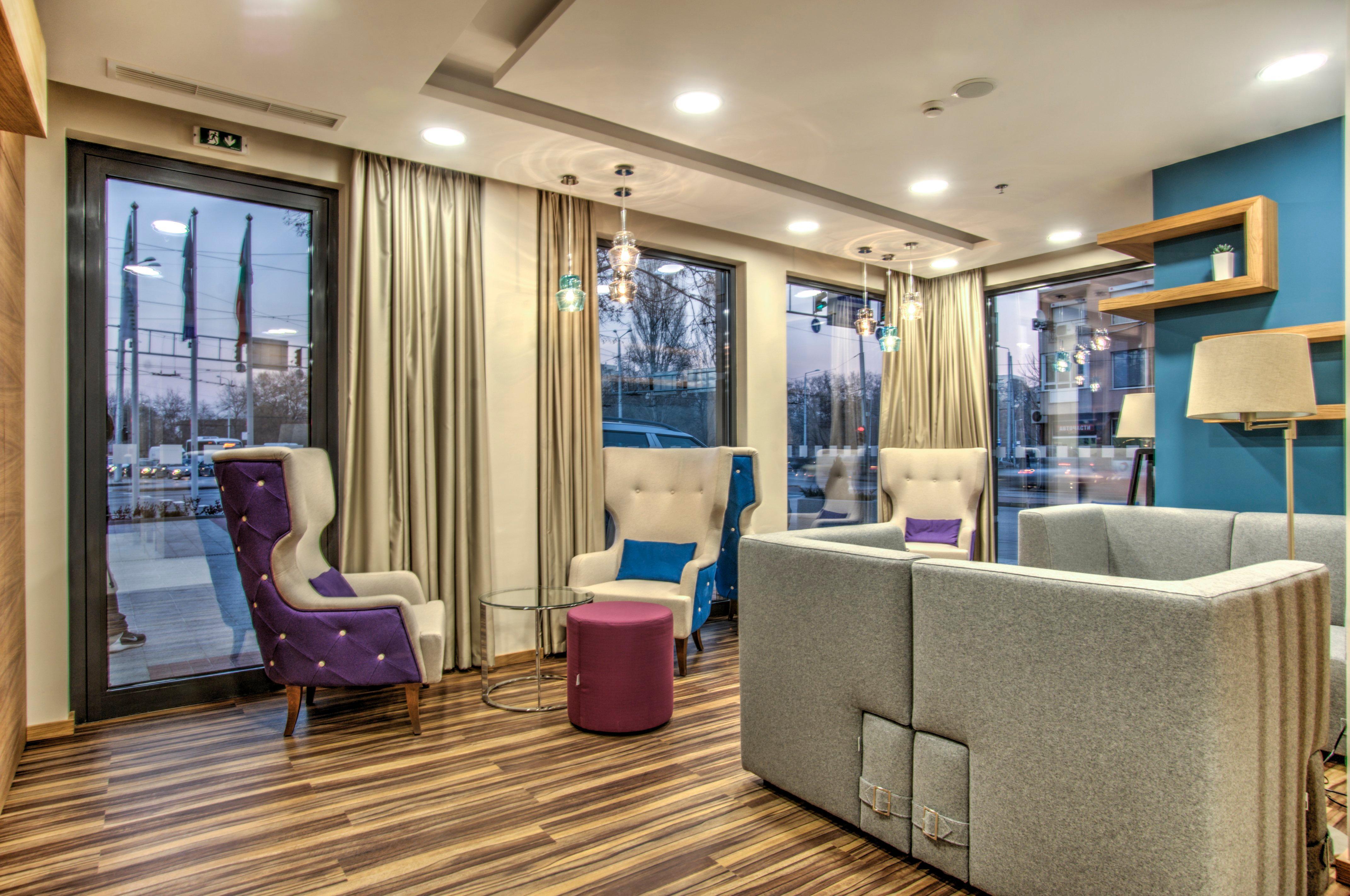 Holiday Inn Plovdiv By Ihg Exterior foto
