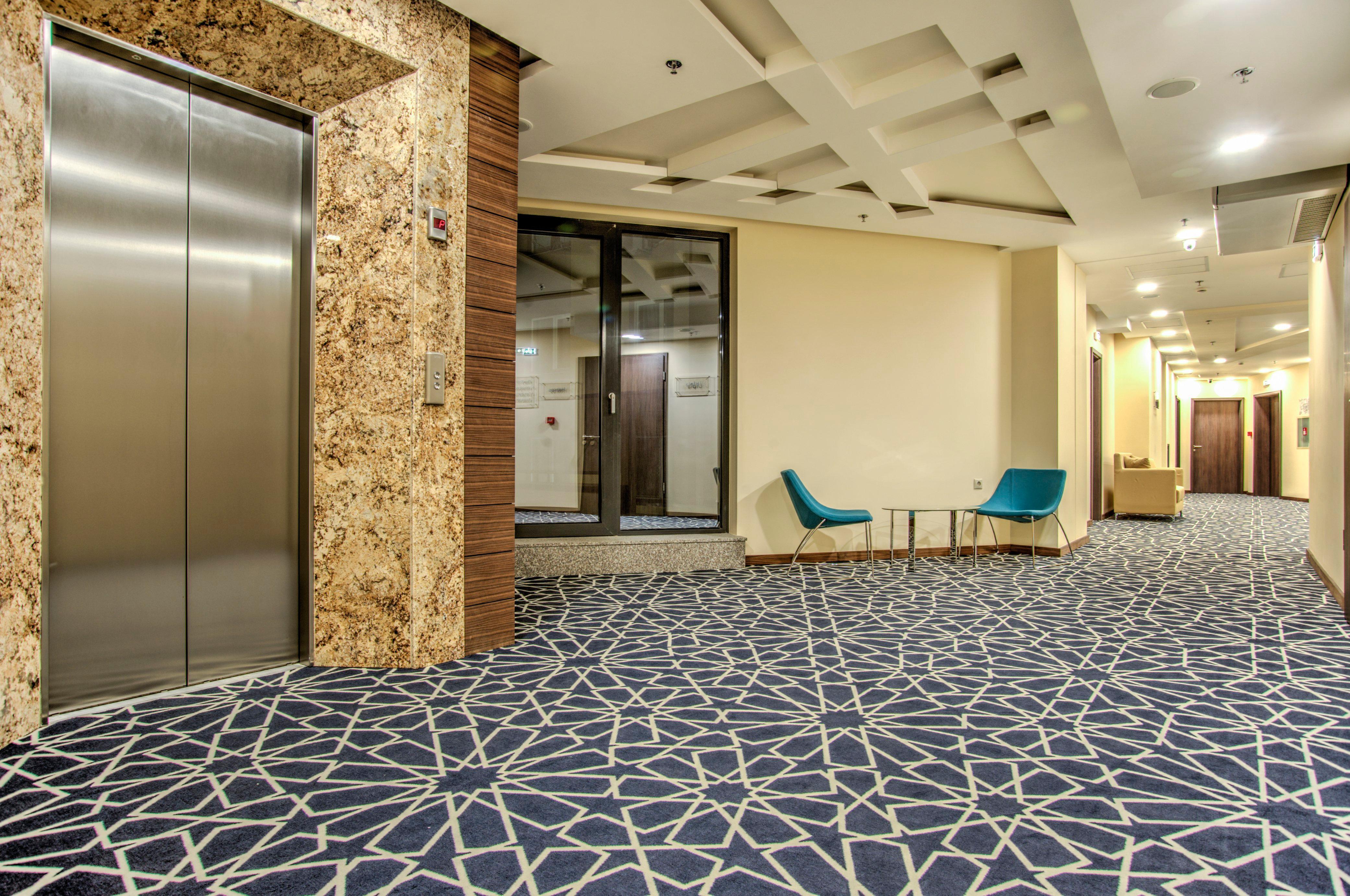 Holiday Inn Plovdiv By Ihg Exterior foto