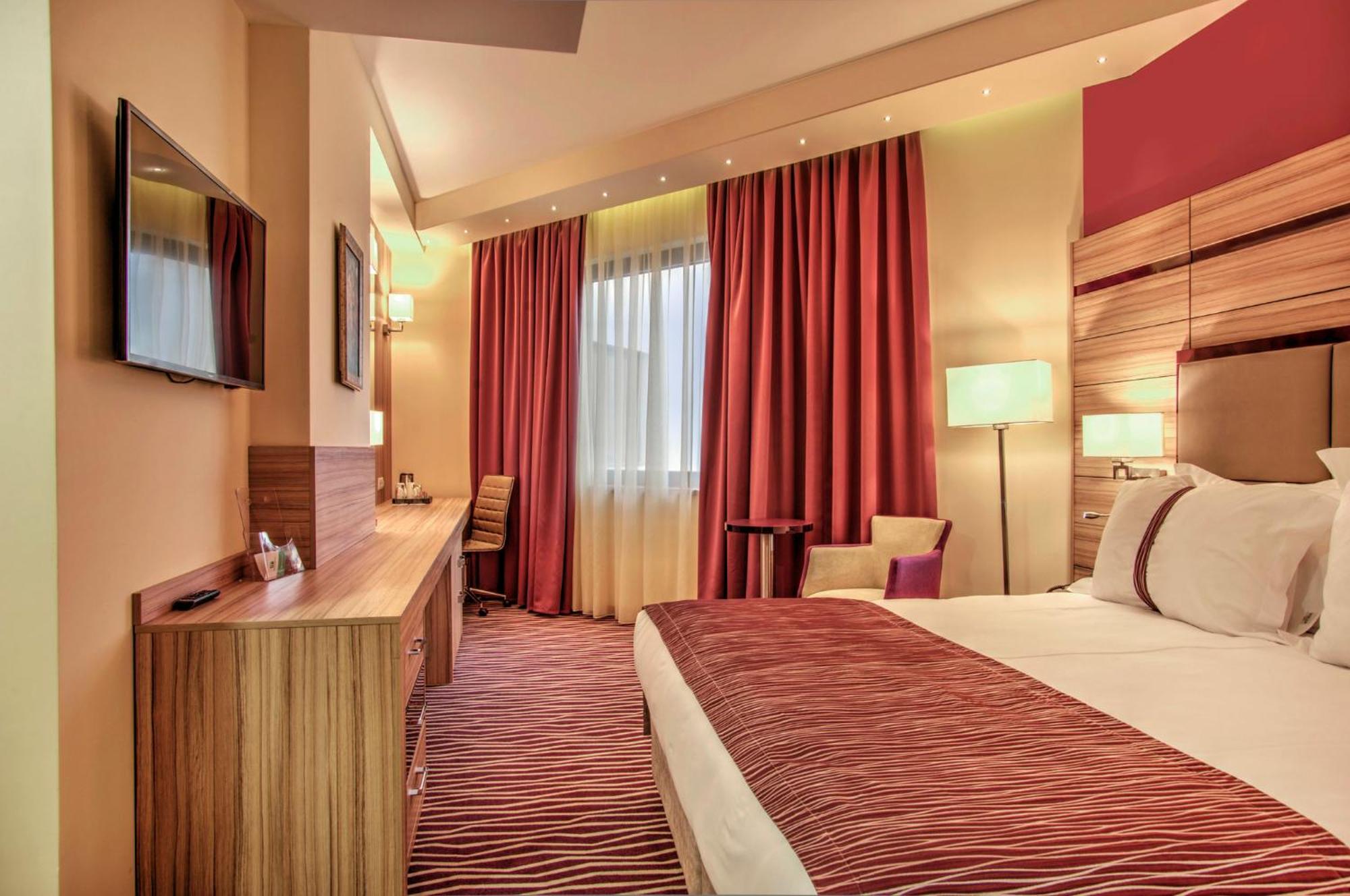 Holiday Inn Plovdiv By Ihg Exterior foto