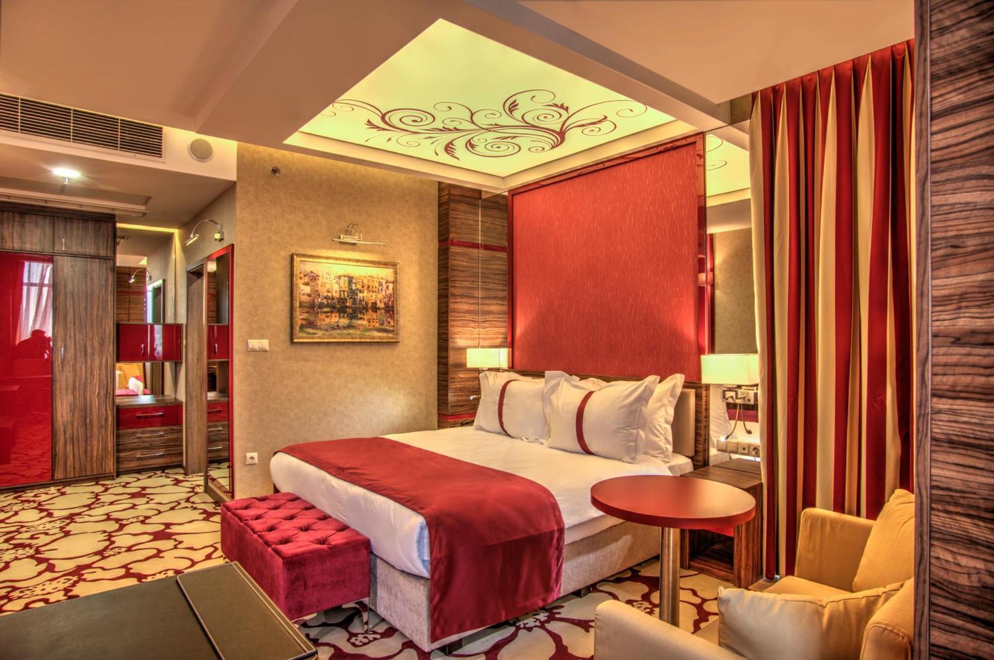 Holiday Inn Plovdiv By Ihg Exterior foto